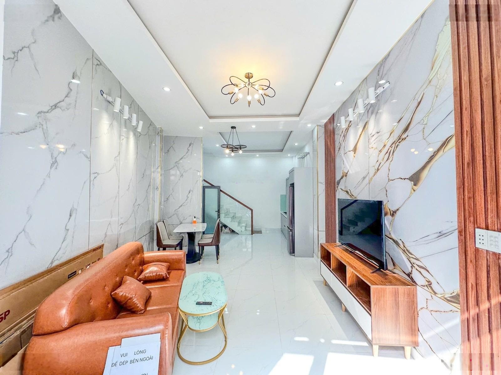 Nhà mới tân bình mặt tiền khu bảy hiền full nội thất nở hậu 5m tài lộc 36m2 chỉ 5.8 t.ỷ