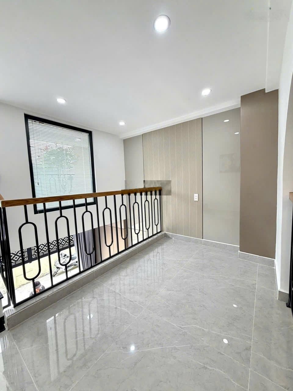 Nhà đẹp hxh 6m gần phan huy ích 5.85 tỷ tl | 35m2 (3.5x10) trần thị trọng (cống