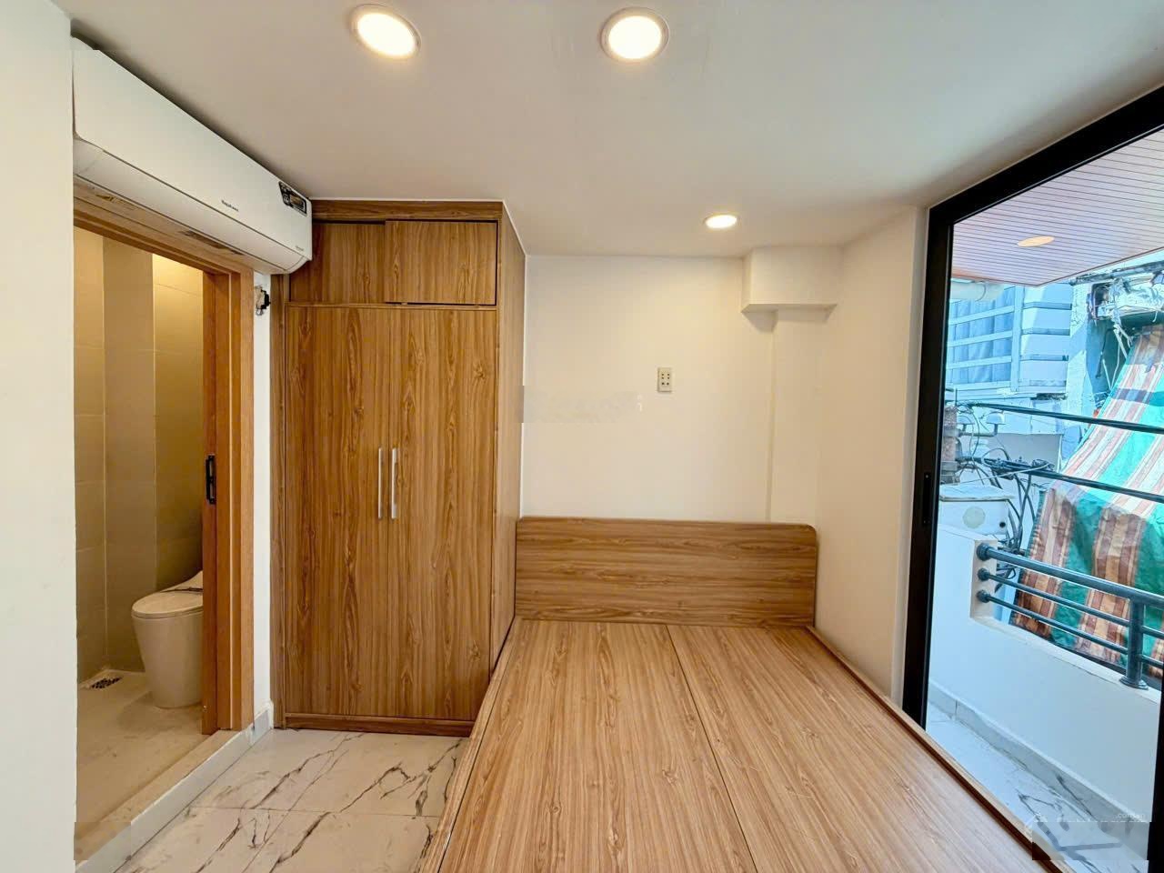 Xuất cảnh bán gấp - Bán nhà Trần Hưng Đạo 13m² 4 tầng - 4.28 tỷ