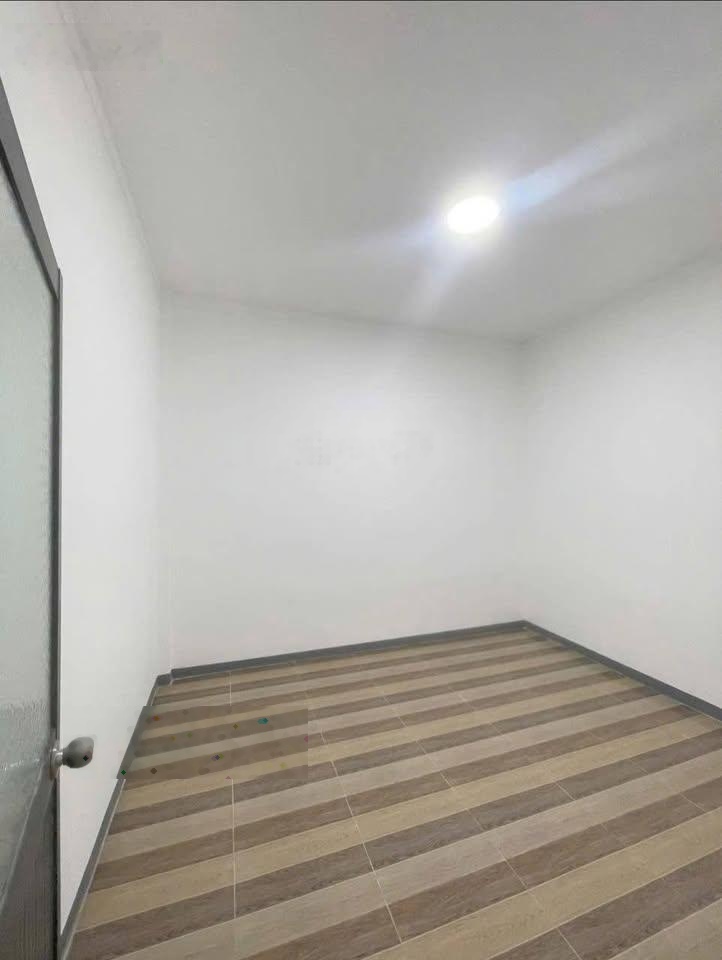 Nhà cấp 4 cần bán phường 7 quận 8 hẻm 1 / đường Trịnh quang Nghị giá 1ty390tr shr