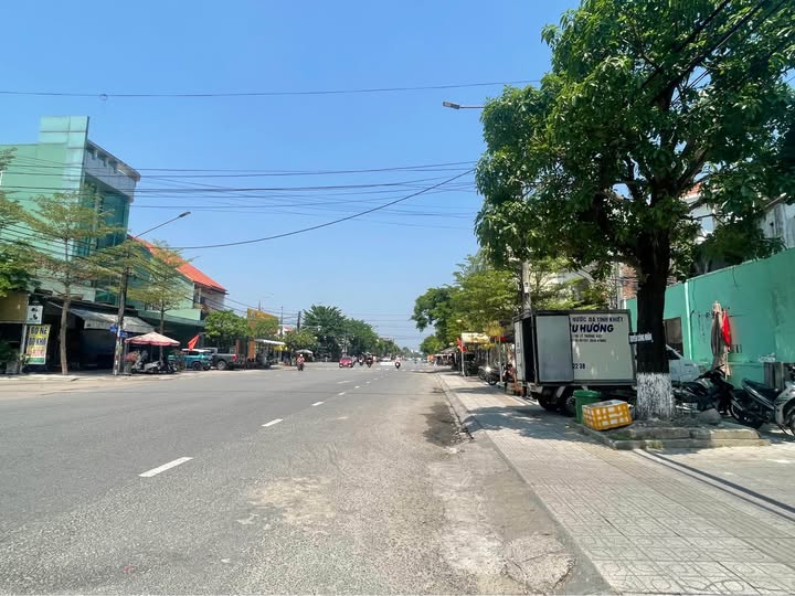 Nhà mặt tiền Lý Thường Kiệt, kinh doanh đắc lộc, dòng tiền ổn định