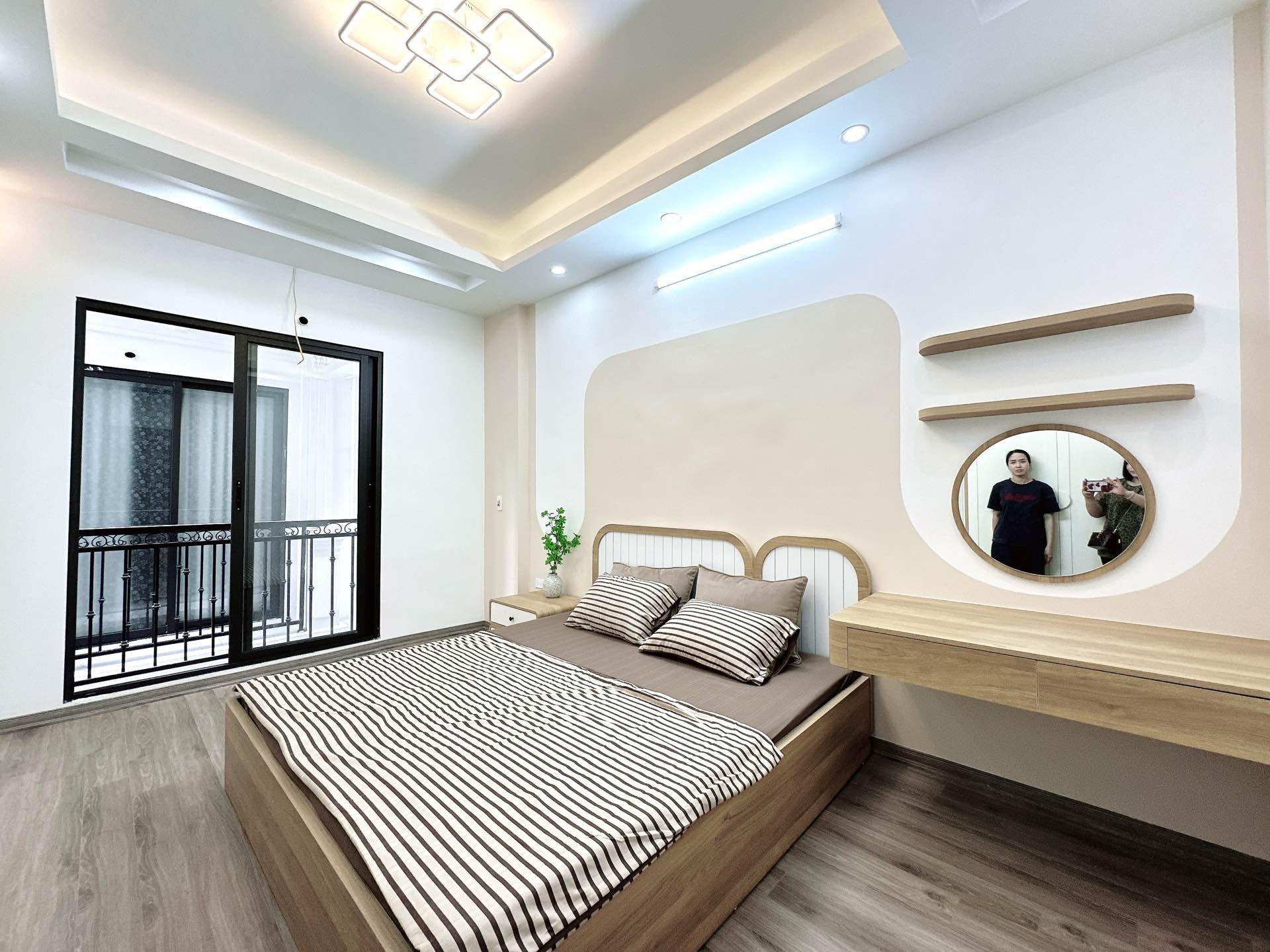 Bán nhà riêng quận Long Biên, thành phố Hà Nội, giá 8,6 tỷ