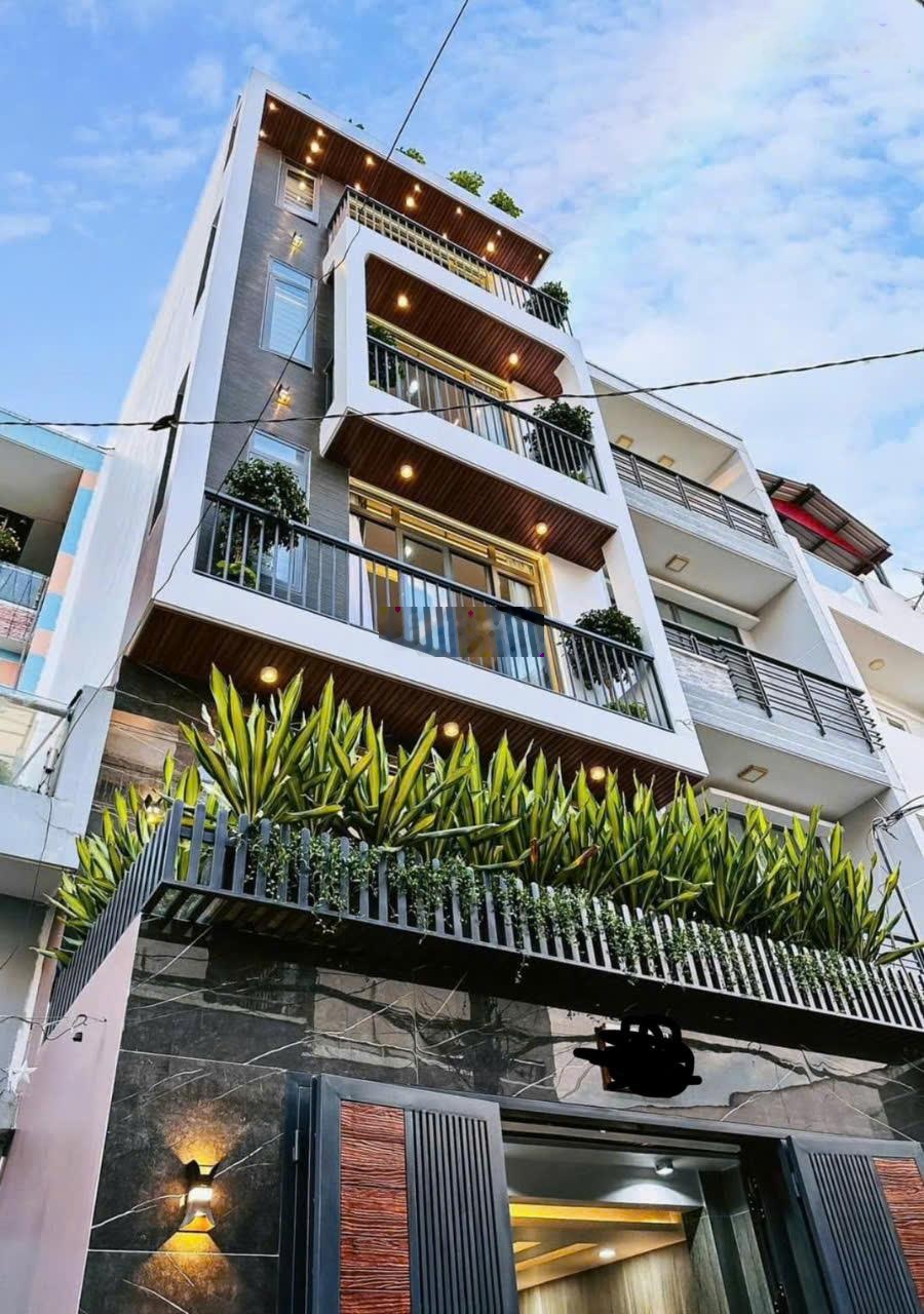 Giá 4,8 tỷ (TL) Công chứng ngay nhà 1T2L đường Hồng Hà, Tân Bình. DT 48m2. Khu vip gần sân bay TSN