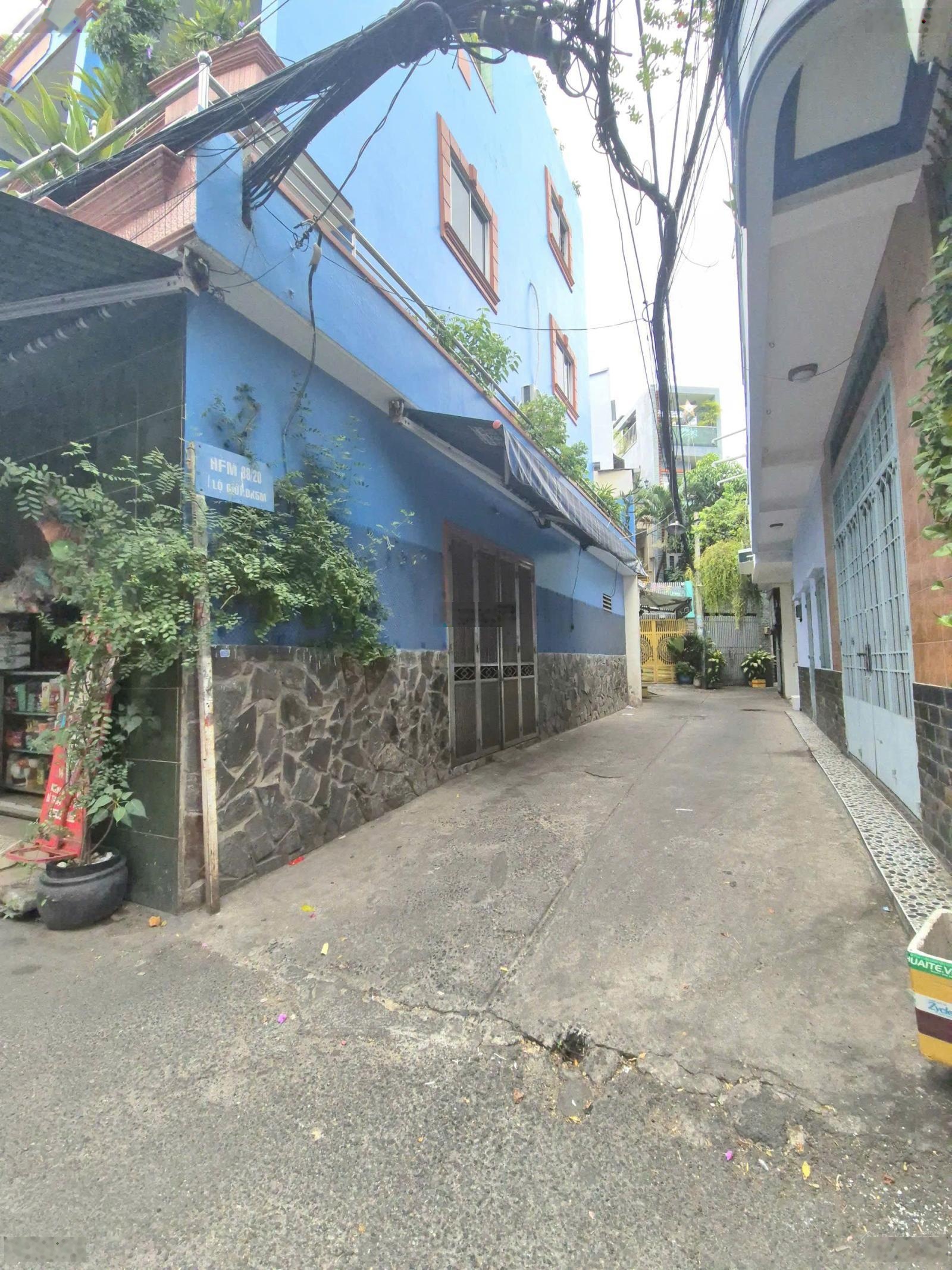 Hẻm ô tô Bán NR tại Trần Văn Quang, 2,79 tỷ, 16m2, 2PN, 2WC, hàng hiếm bao đẹp
