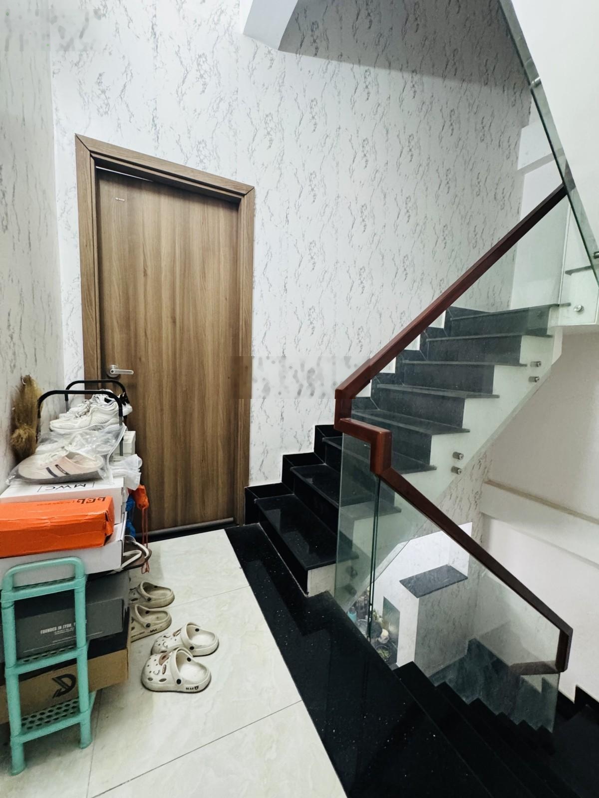 110tr/m2, Nhà 4 Tầng kiên cố, Nguyễn Phúc Chu P.15 TB , 5x10m sát trường TH Tân Trụ