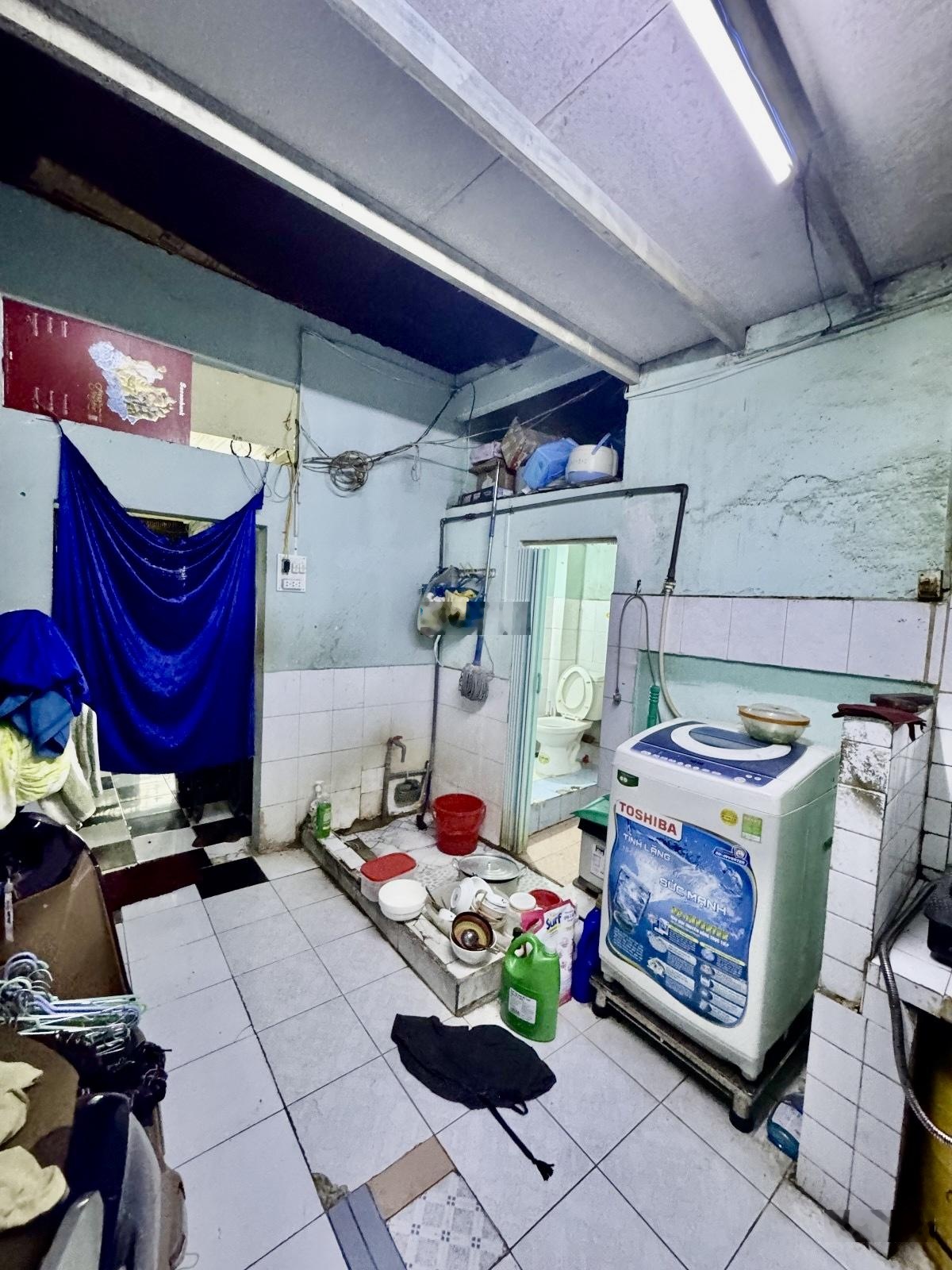 Chính chủ bán đất tặng nhà tân bình bảy hiền sát chợ bà hoa 42m2 hẻm vf3 chỉ 5.55tỷ