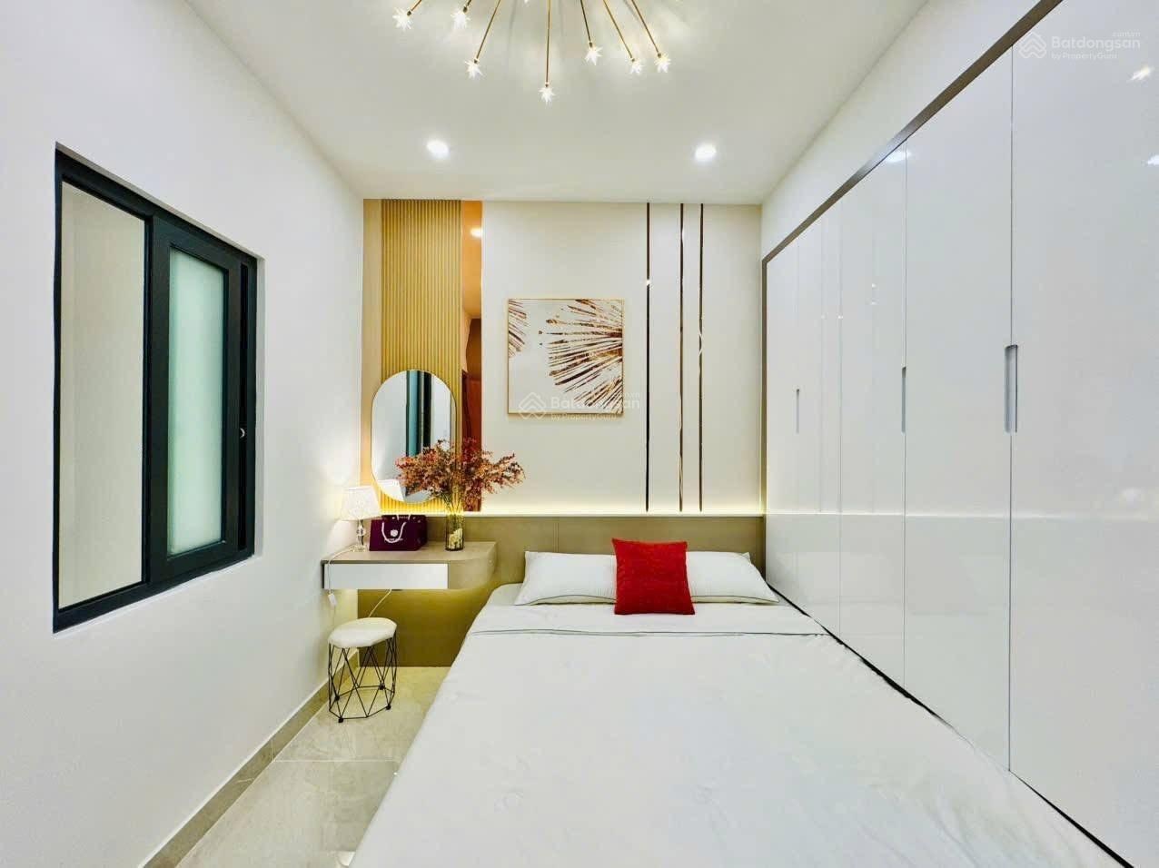 Đầu tư ngay, nhà Nguyễn Bặc, P. 3 Tân Bình. 34m2, 3PN, 2tỷ490 sổ hồng dòng tiền, sẵn 12 tr/th