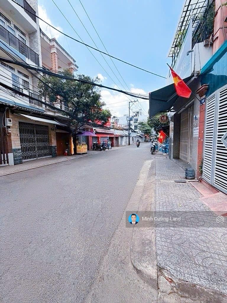 Bán nhà Bùi Thế Mỹ, Tân Bình, gần Quận 10, 3x9m, 3 Tầng 3PN, Hẻm 5m sát MT, 0 QH - Chỉ 3.2Tỷ TL