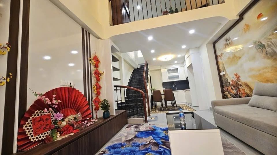 Bán nhà riêng quận Cầu Giấy, thành phố Hà Nội, giá 10,5 tỷ