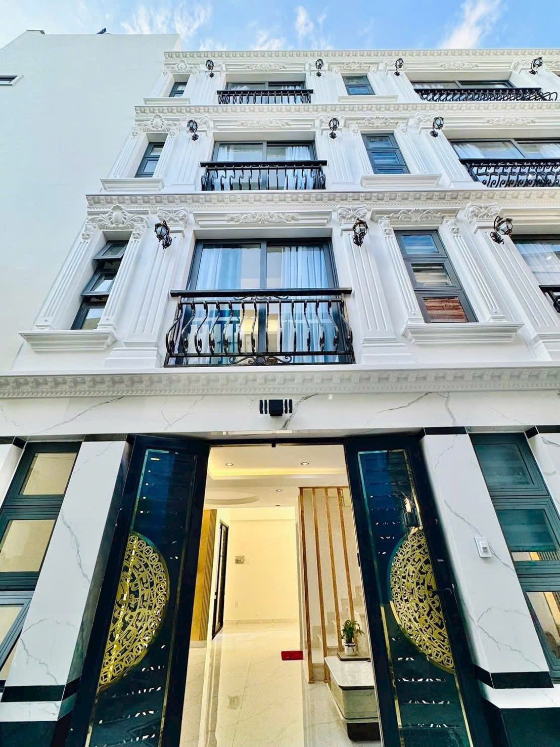 Bán kho bãi, nhà xưởng, khu công nghiệp quận Phú Nhuận ,thành phố Hồ Chí Minh, giá 9 tỷ