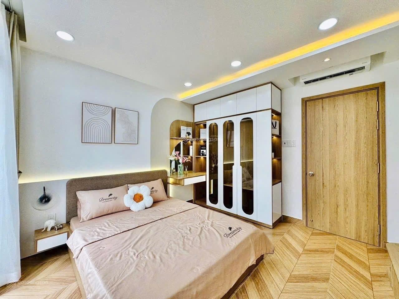 Ngộp vốn bán nhà giá hời ngay Trần Quý, Phường 7, Quận 11 - 4 tỷ 690/ 66m2 (4,4 x 15m) - sổ đẹp