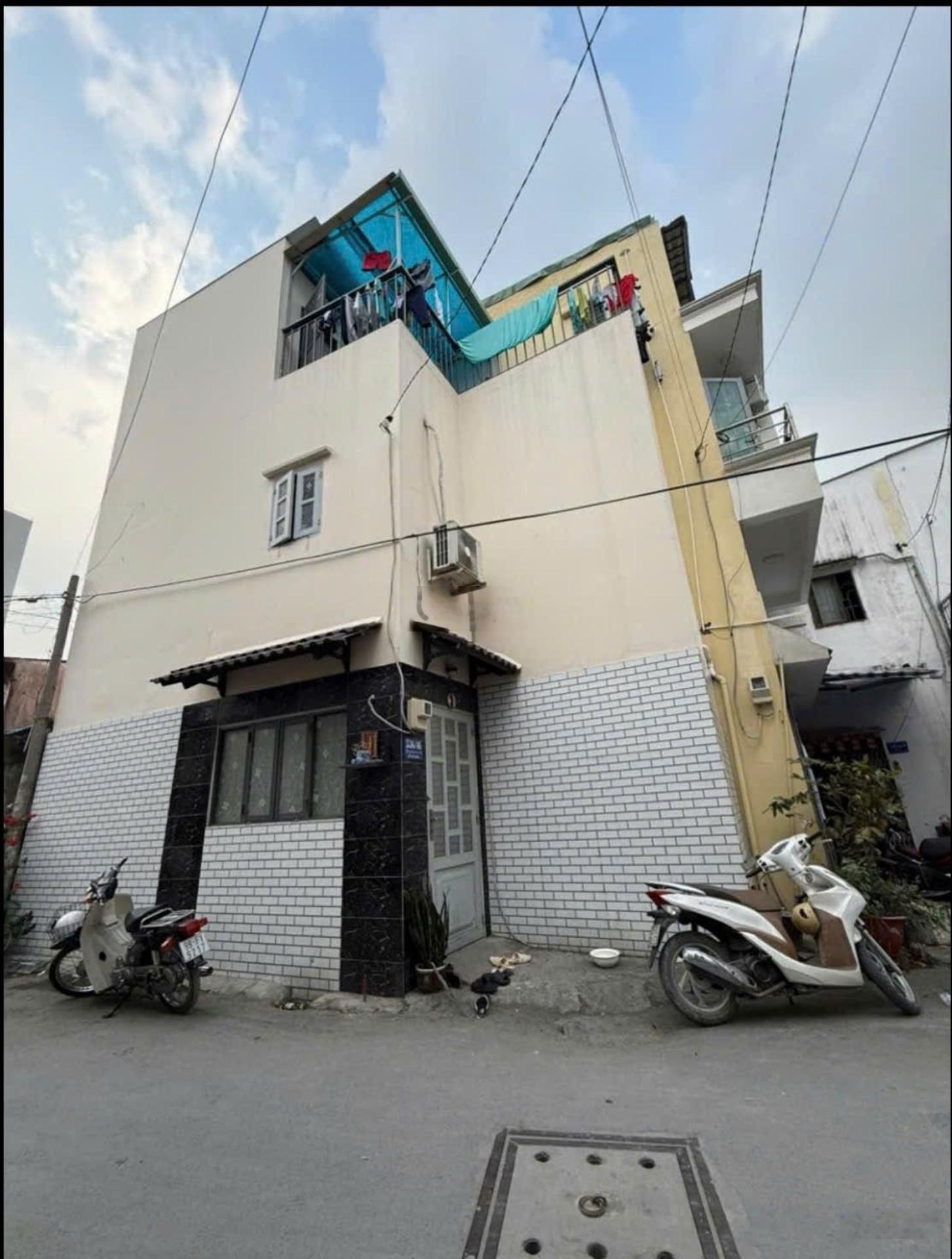 Khách tài chính hơn 2 tỷ tìm hẻm xe hơi lấy căn này