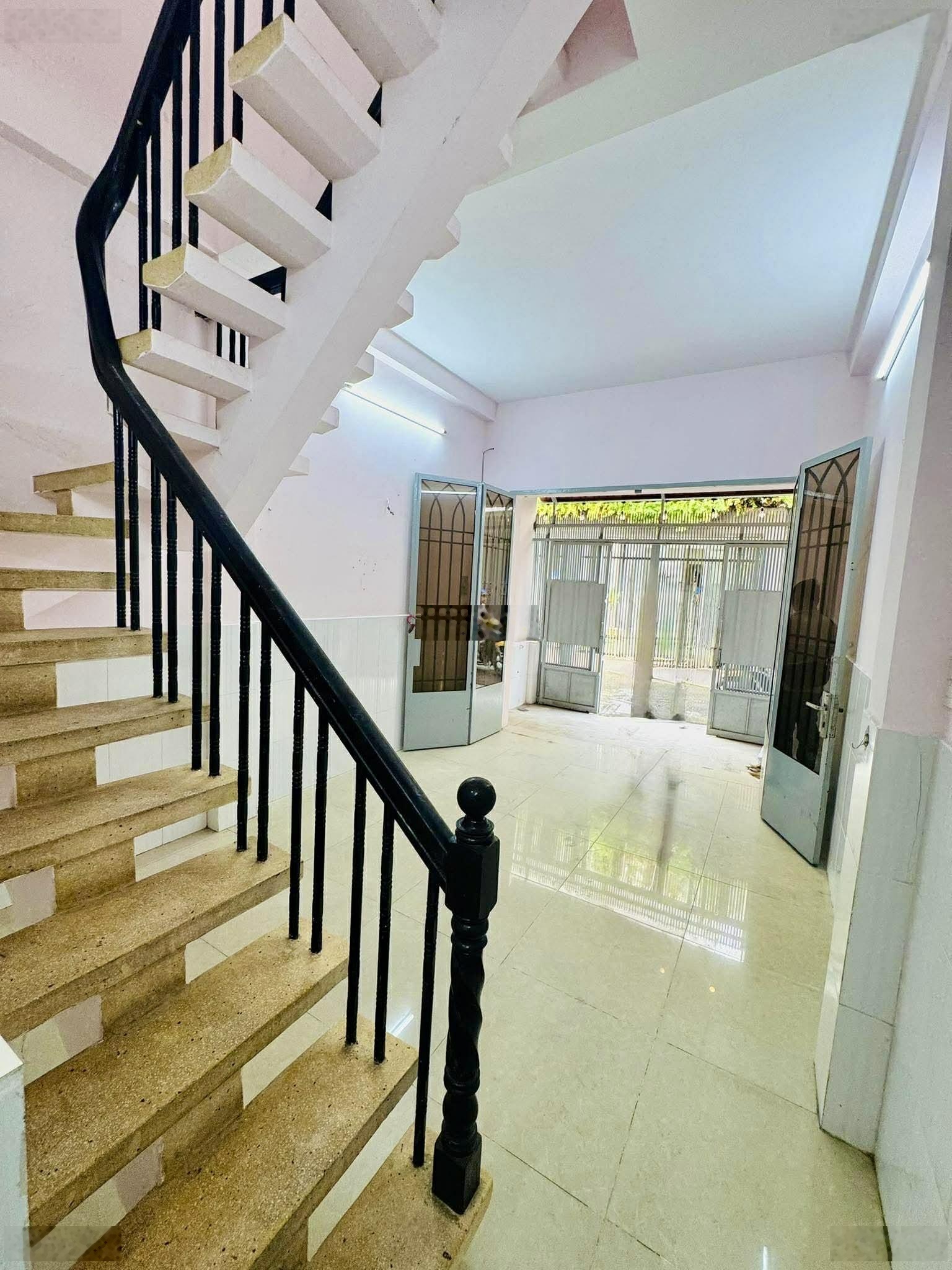 Nhà đẹp tân bình khu vip bàu cát 30m2 hẻm xe hơi 5m chỉ 5.9tỷ