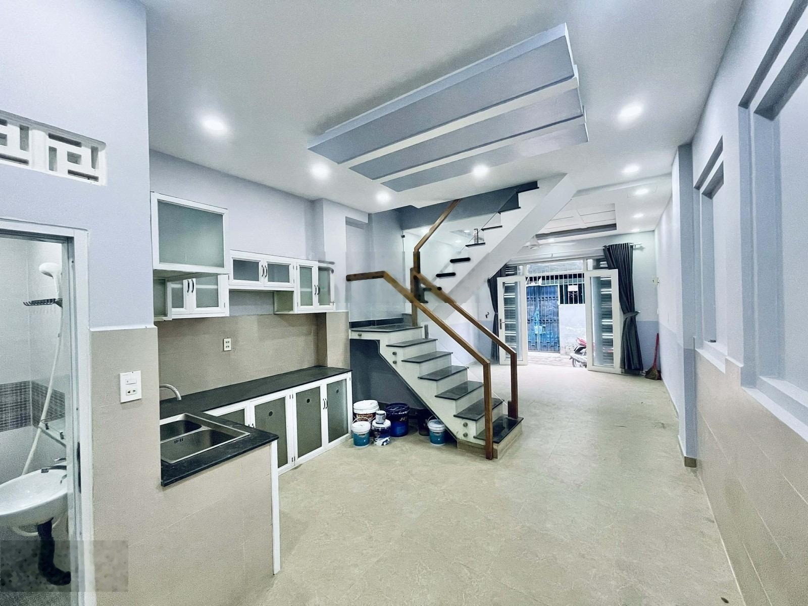 Hiếm gặp tân bình sát chợ phạm văn hai nhà đẹp ở ngay chỉ 5.5 tỷ