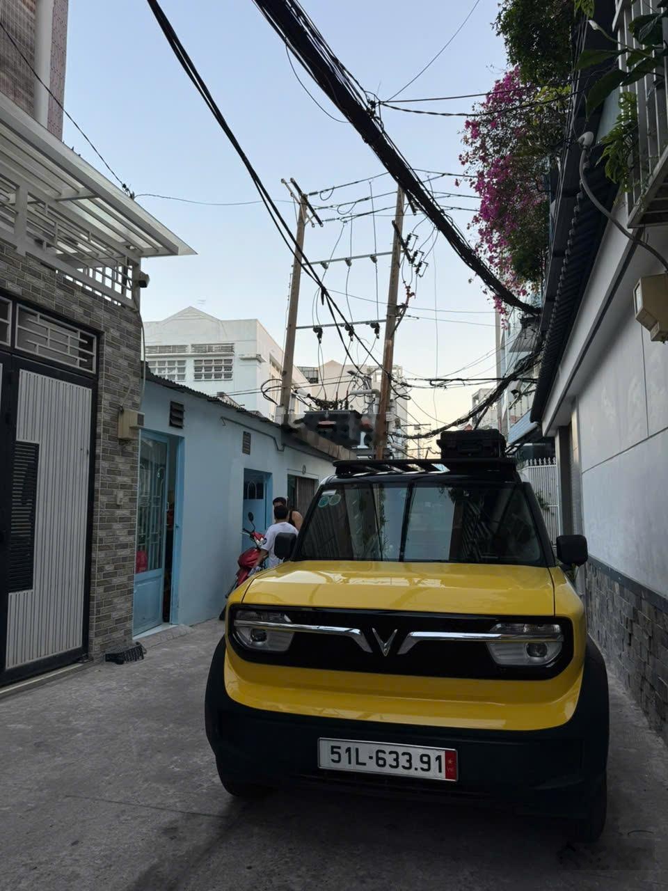 2.3T, Nhà 3 Tầng Xe hơi chuẩn , sổ riêng gần BV Đa khoa Tân Phú