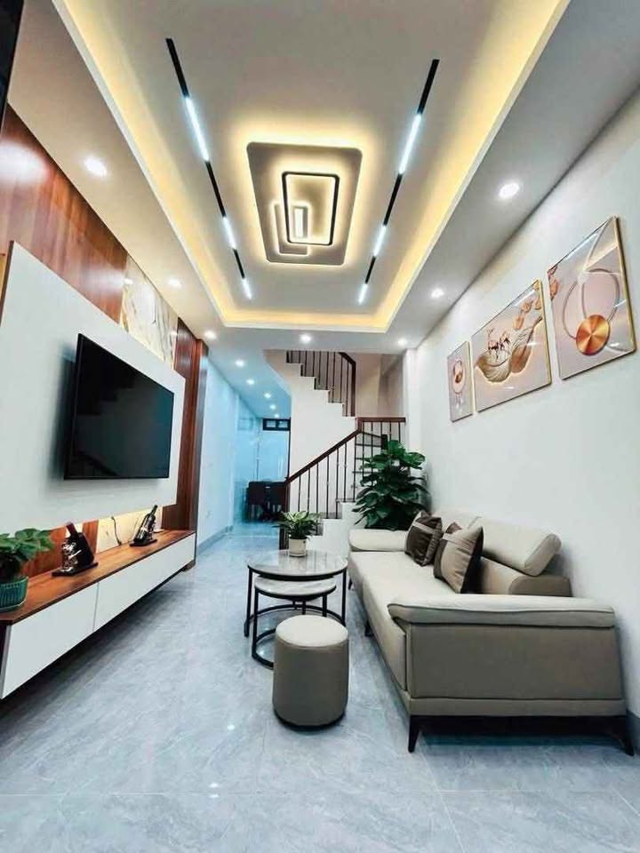 Bán nhà riêng quận Cầu Giấy, thành phố Hà Nội, giá 9,5 tỷ