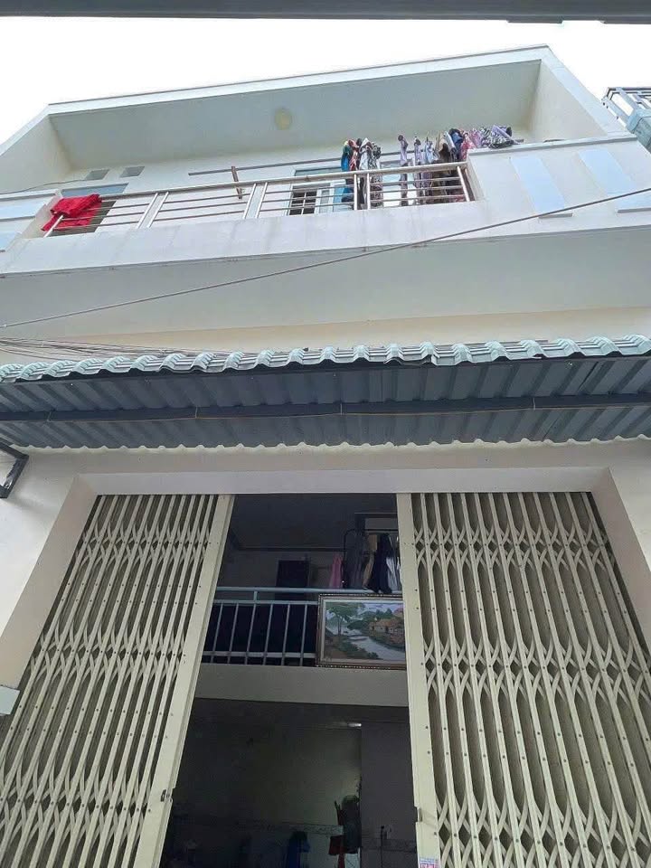 Cần bán nhà trọ 4 phòng đang cho thuê ổn định hẻm cạn 856 Trần Hưng Đạo, Quy Nhơn, giá 2.25 tỷ