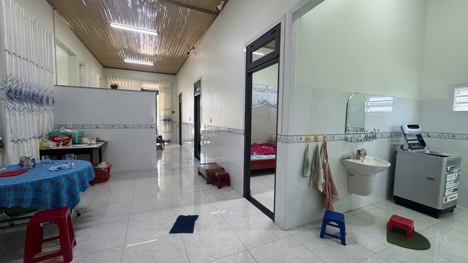 Bán nhà 3 phòng ngủ, gần sân bay Liên Khương, Đức Trọng, Lâm Đồng, giá 4 tỷ