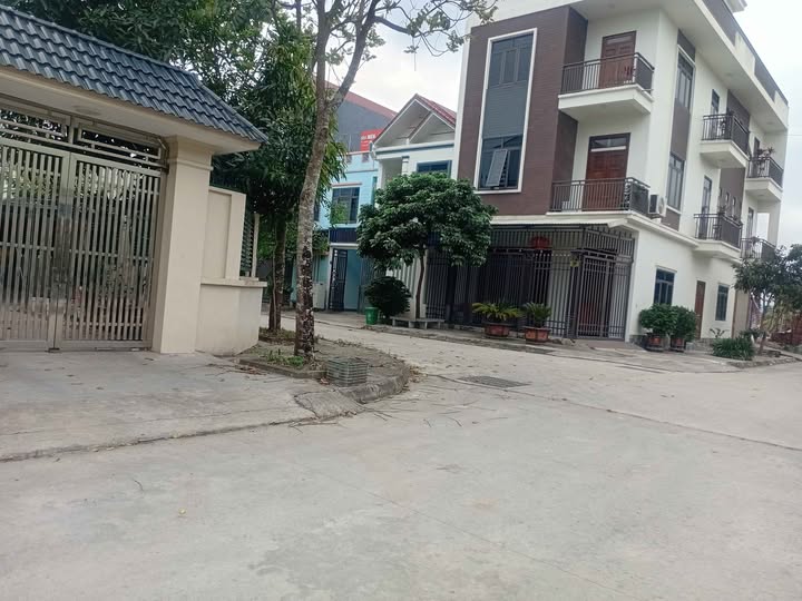 Bán nhà riêng thành phố Ninh Bình, tỉnh Ninh Bình, giá 6,1 tỷ