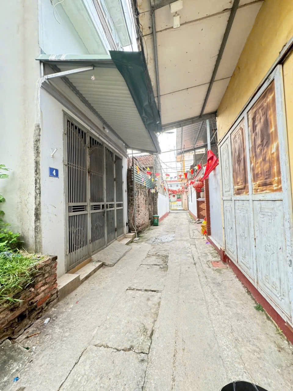 Bán đất Hoài Đức, đường trước đất hơn 3m, cách 15m ra trục chính