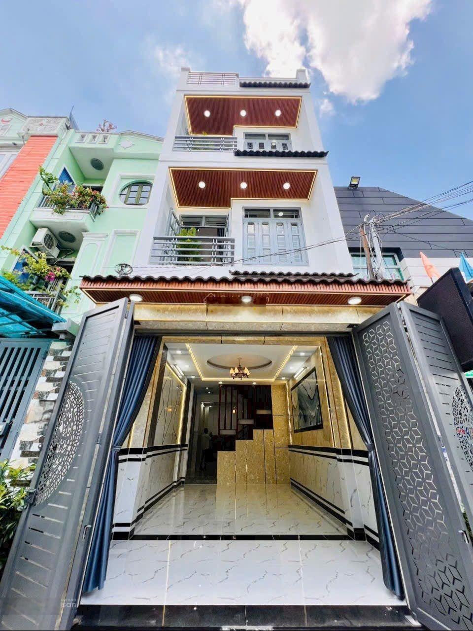 Bán nhanh nhà đẹp 3 tầng tại Tôn Thất Thuyết Q4 - giá Thương Lượng 3.95 TỶ