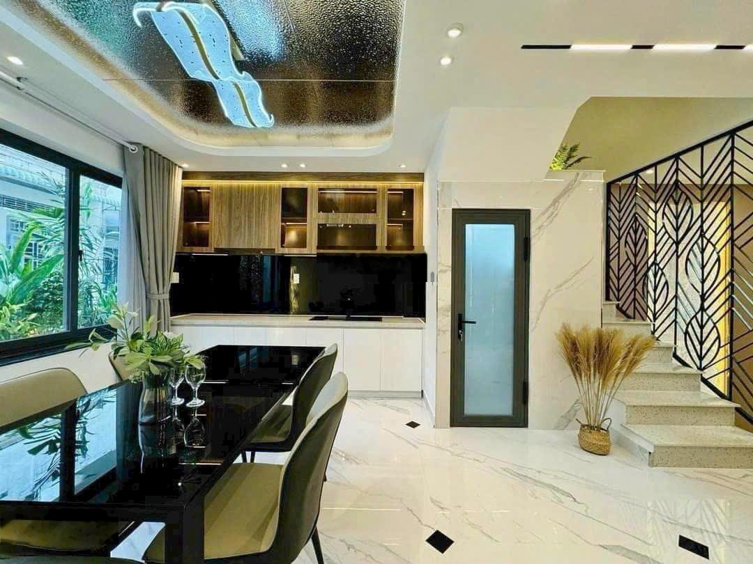 2,8 tỷ giảm còn 2 tỷ 550. Nhà 55m² Hoàng Sa, Tân Bình gần nhà thờ An Lạc. Xây 4 tầng - sổ hoàn công