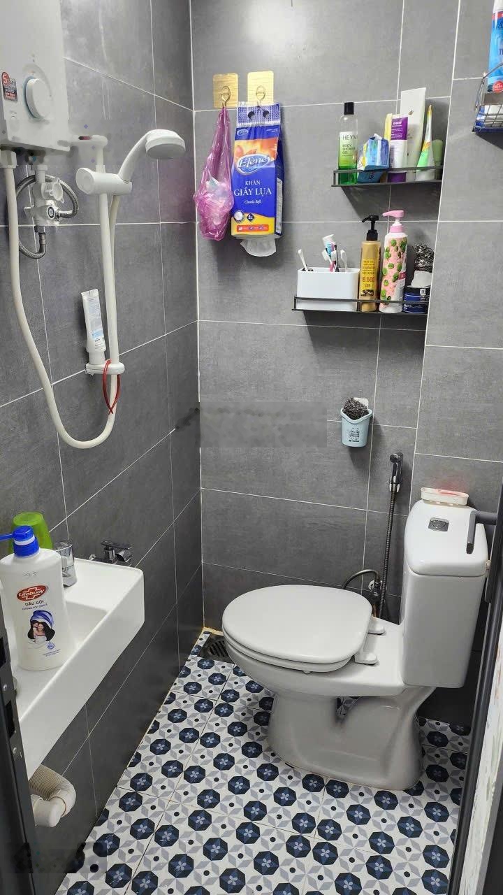 Nhà đường Xuân Diệu P4 Tân Bình, 3.8x6.5m, 24m2, 1 lầu , giá 3.99 tỷ tl