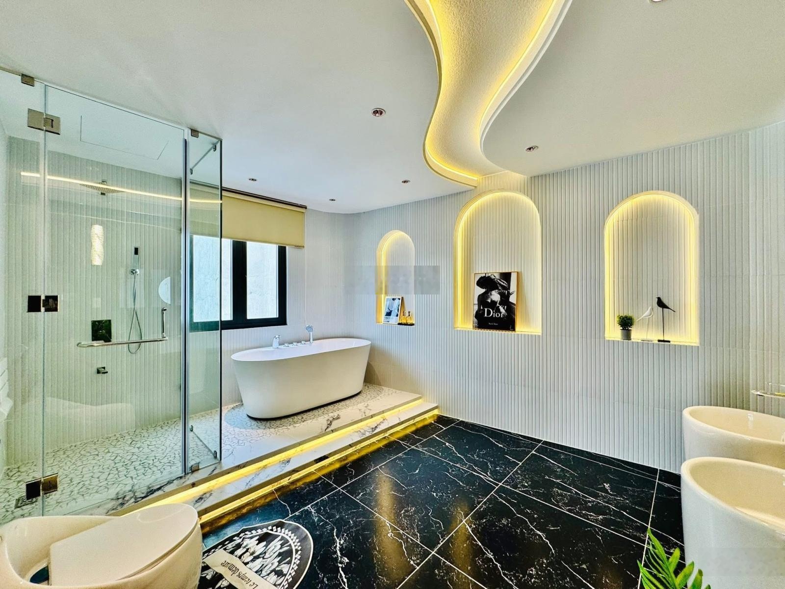 Cô chủ cần tiền bán nhà đoàn như hài, p.12, quận 4 | giá (tl ) 3 tỷ 540, dt 70m2, có sổ hồng riêng