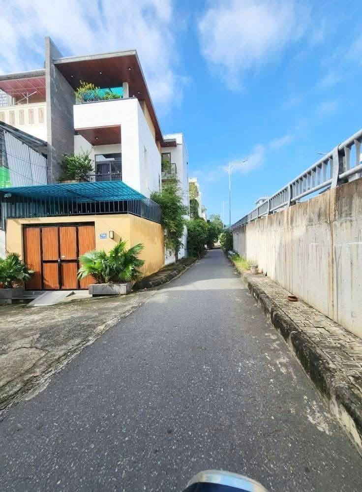 Cần bán lô đất Ngô Sĩ Liên, gần sát ngay Đại học Bách Khoa, Liên Chiểu, Đà Nẵng