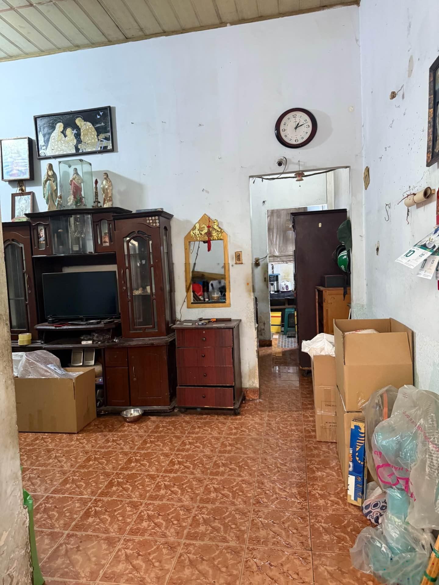 Nhà đẹp Tân Bình, 43m2 ngang gần 5m ,vị trí vàng, sát tuyến metro chỉ nhỉnh 4 tỷ