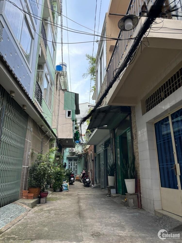 Giảm 500 triệu bán nhà Cầm Bá Thước