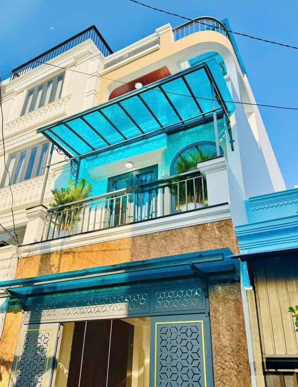 Chủ cần tiền bán gấp giá chỉ 3tỷ250 triệu còn tl tại khu vực phú nhuận. dt 55m2, hợp đồng thuê 20tr