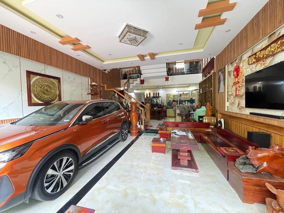 Bán biệt thự mặt tiền phố Hàn Quốc, ngay biển Phạm Văn Đồng