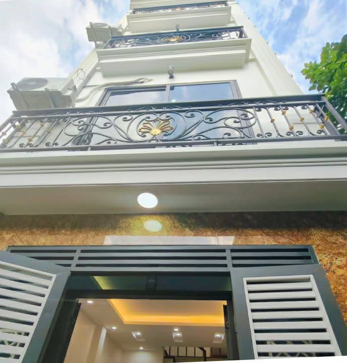 Bán nhà Ngọc Trục, Đại Mỗ, ô tô đỗ gần, dân xây, diện tích 40.6m2, lô góc