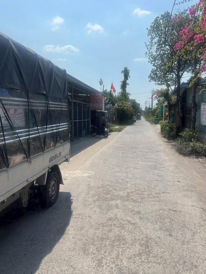 Bán đất đẹp tại ấp 2, Hựu Thạnh, Đức Hòa, Long An