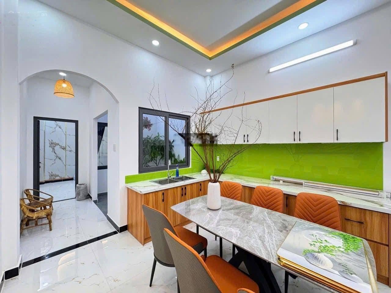 Siêu phẩm P4 Phú Nhuận: 52m2 Thích Quảng Đức Hẻm nhựa thông, dân trí đỉnh cao SHR/Sẵn Dòng Tiền