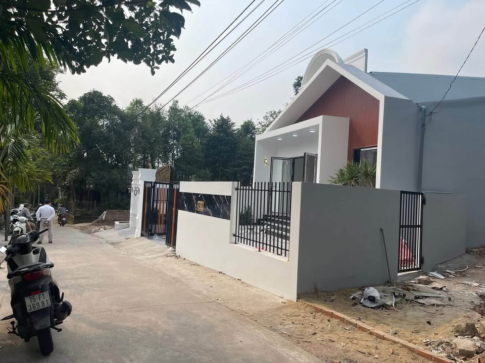 Bán nhà riêng thị xã Hương Thủy, tỉnh Thừa Thiên Huế, giá 2 tỷ