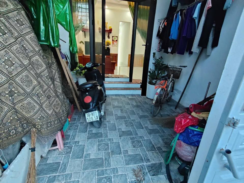 Bán nhà khu trung tâm tặng nhà cấp 4 xinh xắn tại Thanh Hóa