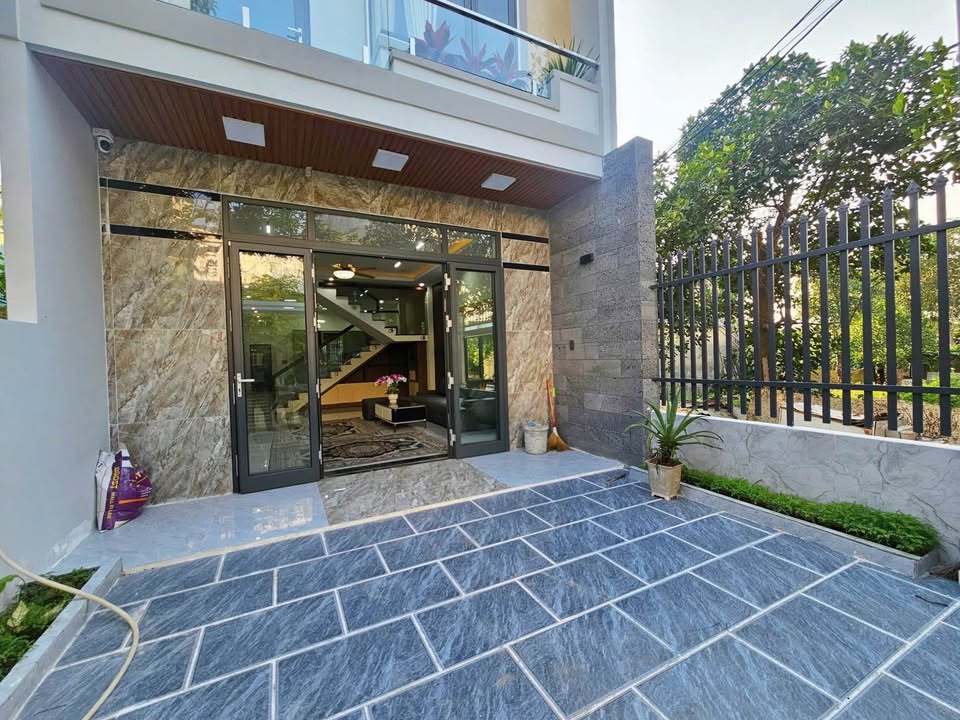 Bán nhà 2 tầng 2 mê, 2 mặt kiệt Trường Chinh, An Khê, Đà Nẵng, giá 4.5 tỷ