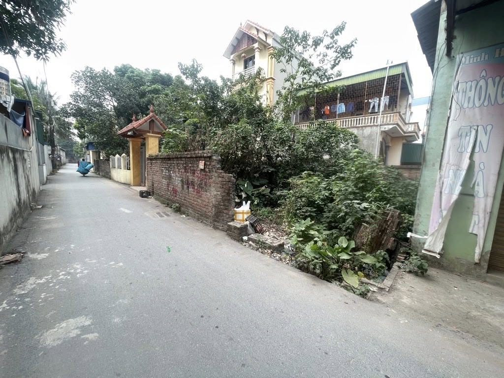 Chính chủ bán đất Biên Giang, diện tích 50m2, ngõ thông, đường ô tô