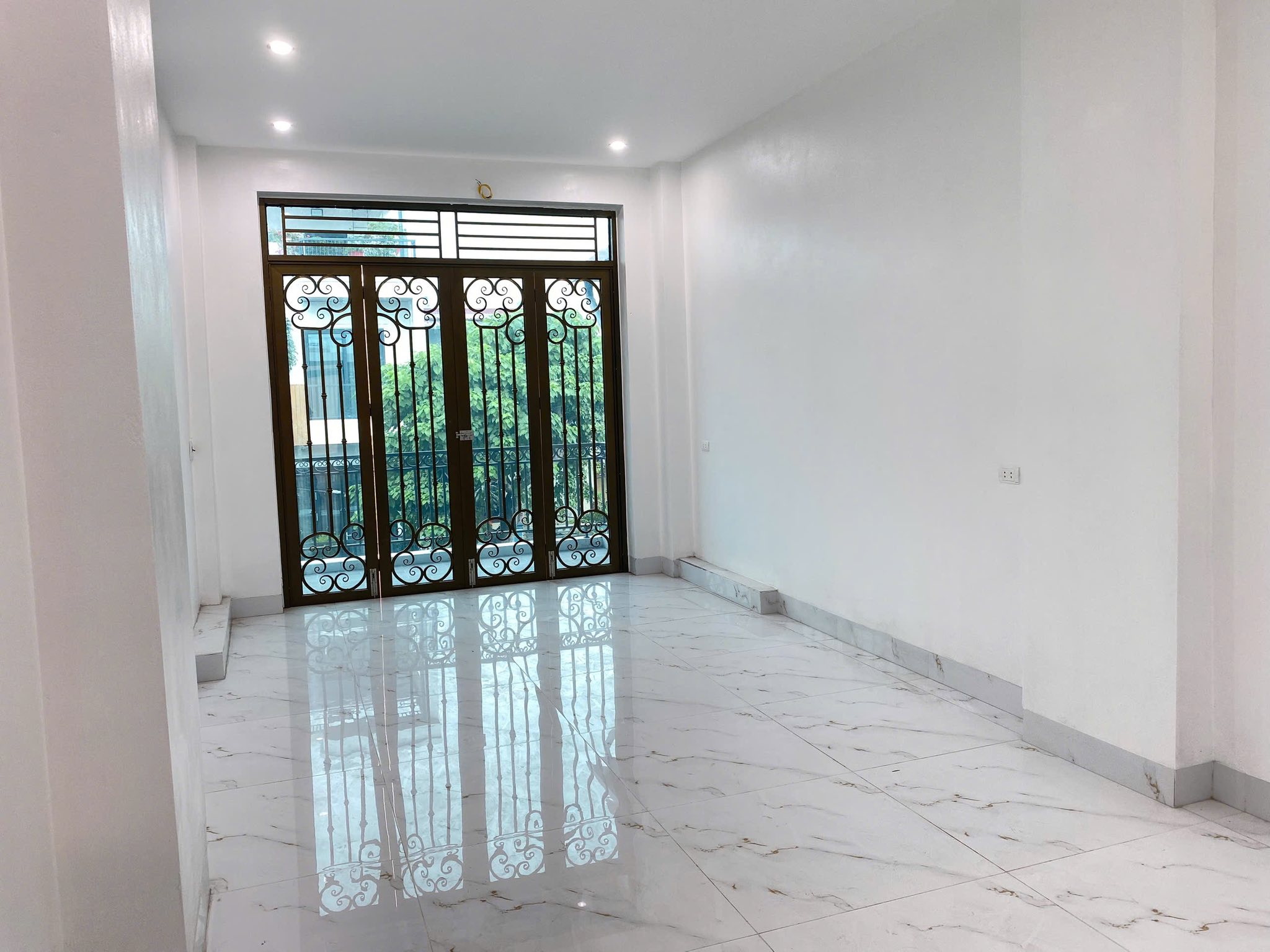 Bán nhà trục chính Thánh Thiên, Bắc Giang cũ, 3 tầng kiên cố, 3 phòng ngủ