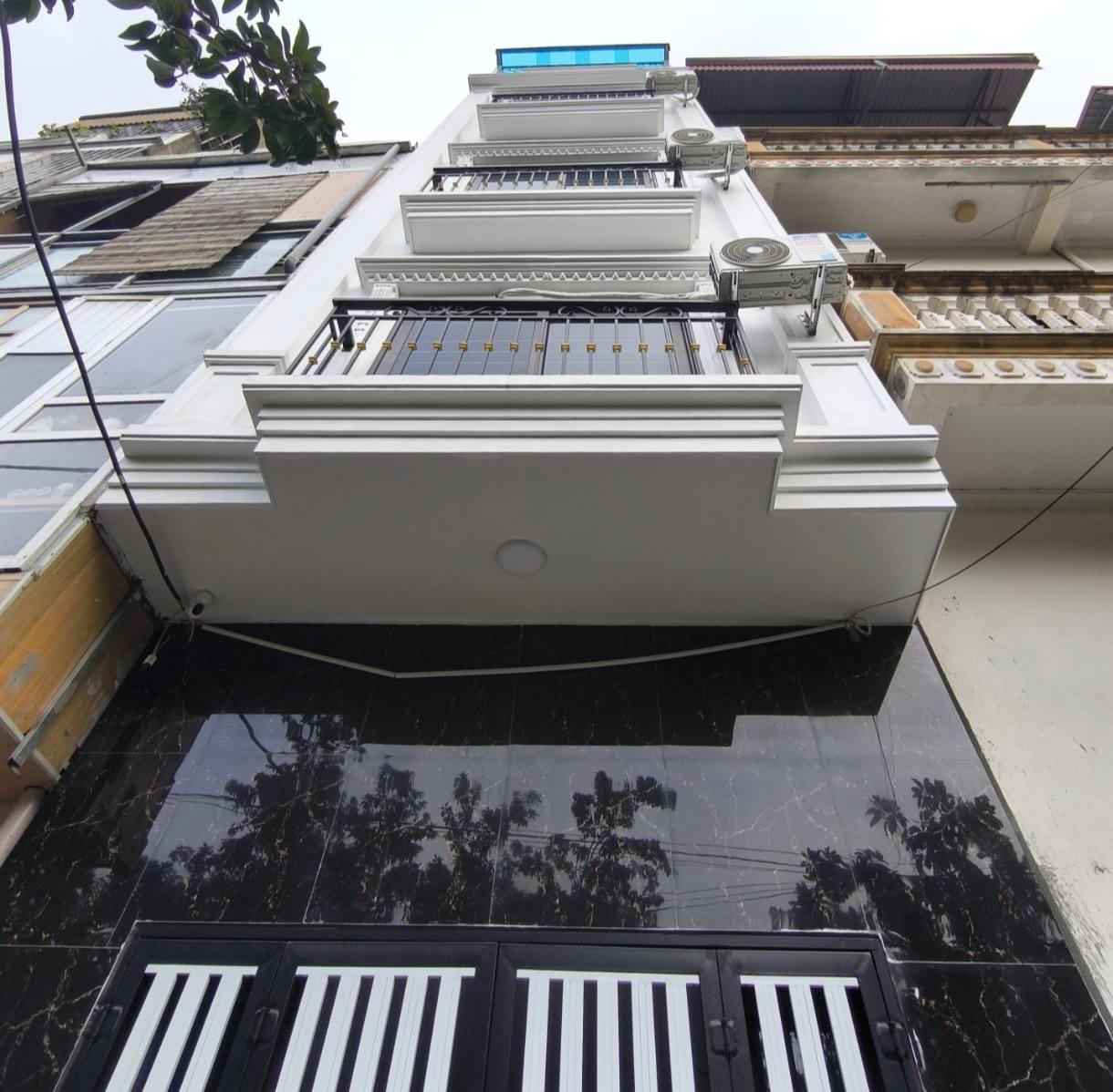 Bán nhà Vạn Phúc, 50m2 × 5 tầng thang máy, kinh doanh, mặt tiền 4,7m, ô tô tránh đỗ, giá 12 tỷ