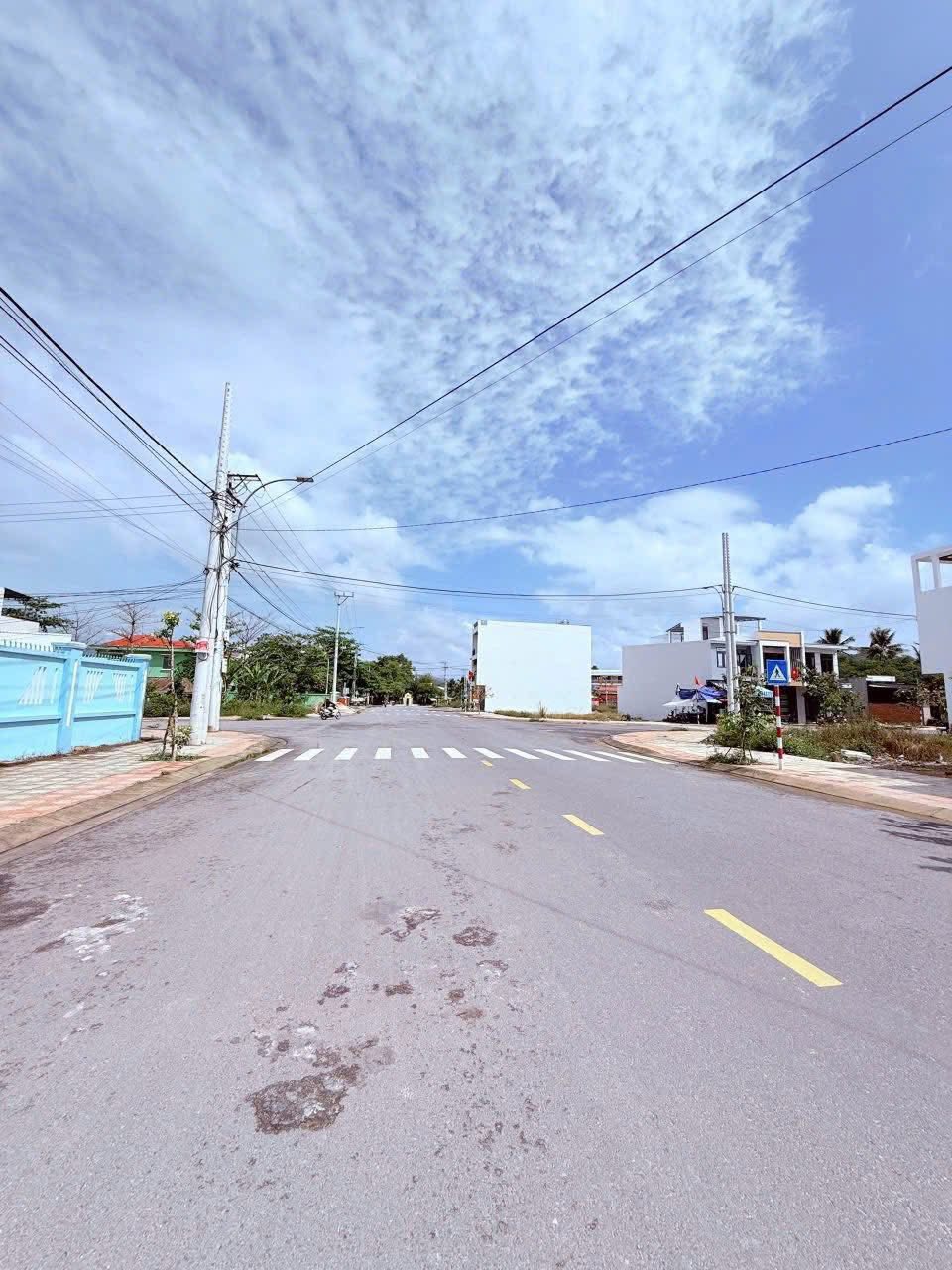 Bán lô đất đẹp tái định cư Ngọc Hiệp, Nha Trang, đường rộng 20m, giá 4.6 tỷ