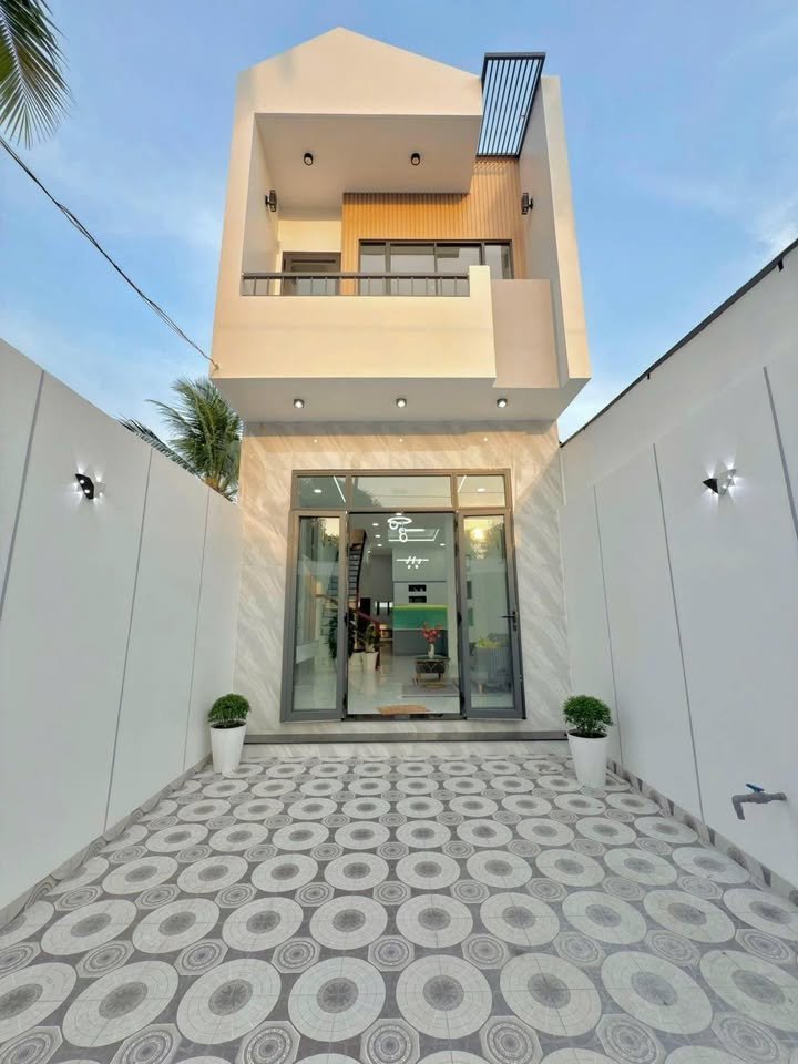 Bán nhà riêng thị xã Tân Uyên, tỉnh Bình Dương, giá 1,85 tỷ