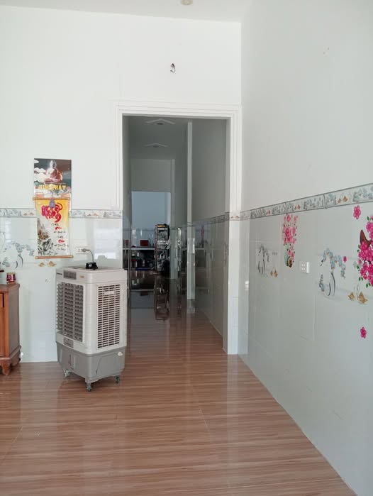 Bán nhà mặt tiền Tóc Tiên, cách trung tâm Việt kiều Phú Mỹ 2,5 km, giá 950 triệu