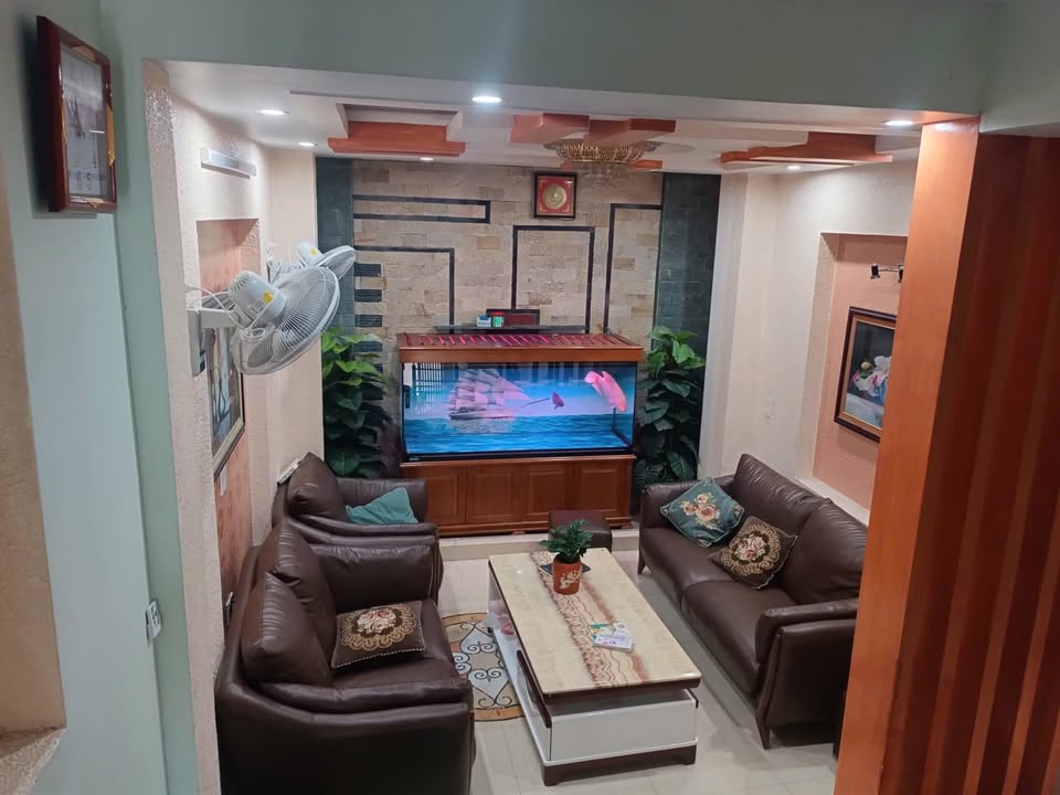 Bán nhanh nhà đẹp Tân Sơn, ô tô vào tận cửa