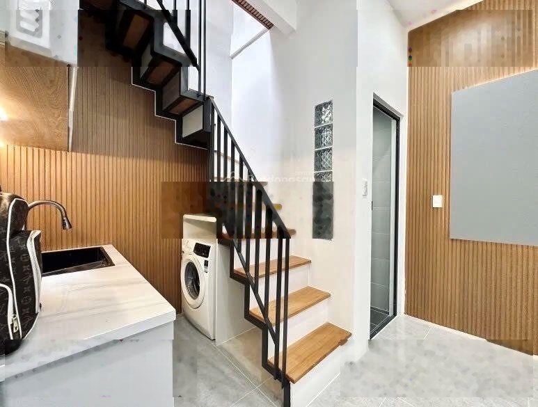 Hàng hiếm phú nhuận gần mặt tiền phan đăng lưu chỉ 3.xt