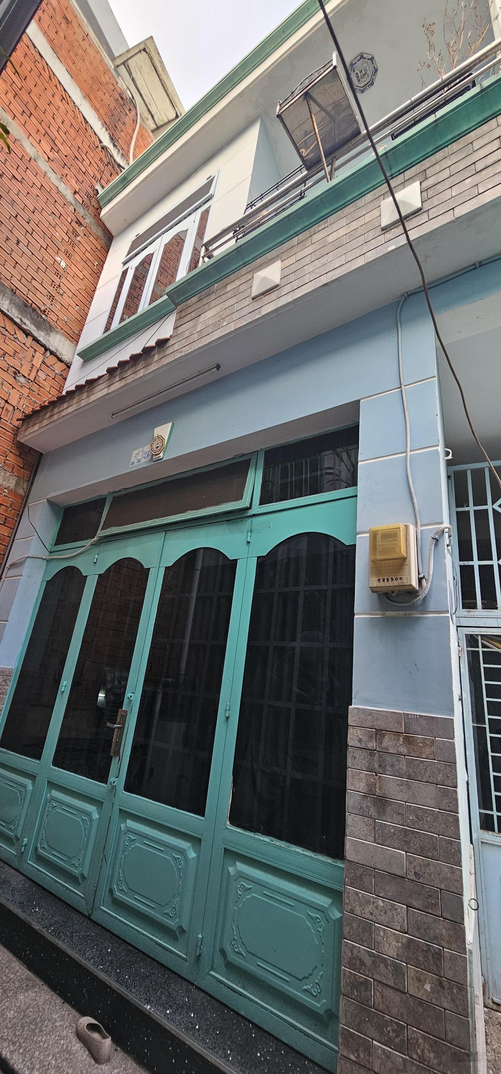 #Quận4, Nguyễn Thần Hiến, 2 tầng BTCT, 32,5m² ( 4,7 x 6,7 nở hậu 5,5), không dính QH, Sổ riêng