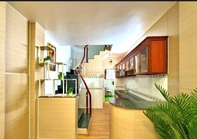 Bán nhà Phú Nhuận – Phan Xích Long – 5 tầng – full nội thất Hẻm ba gác thông thoáng, khu dân trí