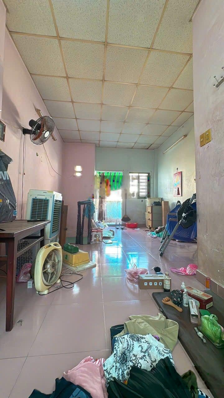 Nhỉnh 2 tỷ rinh ngay nhà sổ hồng riêng